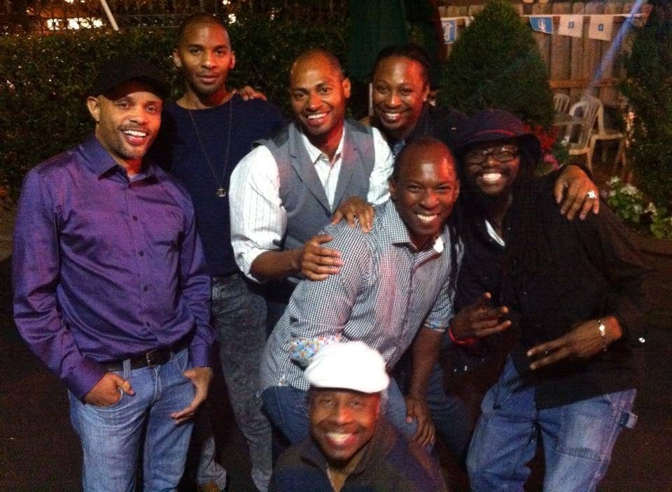 Boris Willis with the dancers of Edgeworks Dance Theater